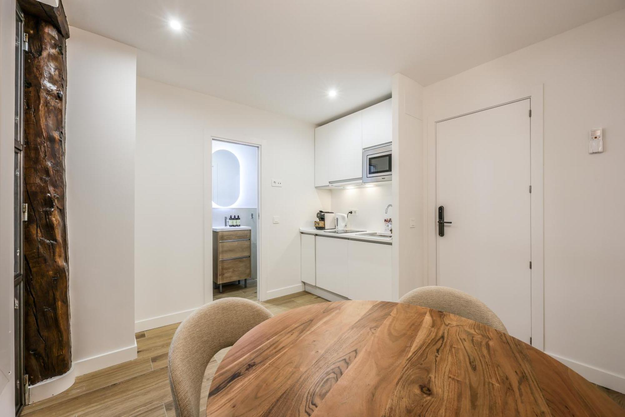 Apartment Encantador Plaza Del Callao, Mid Term Madrid