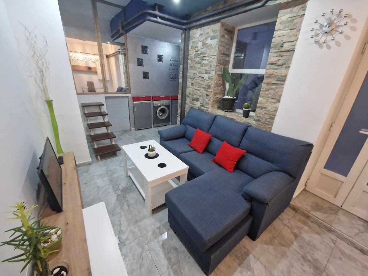 Menendez Pelayo, Loft Junto Al Retiro * Madrid