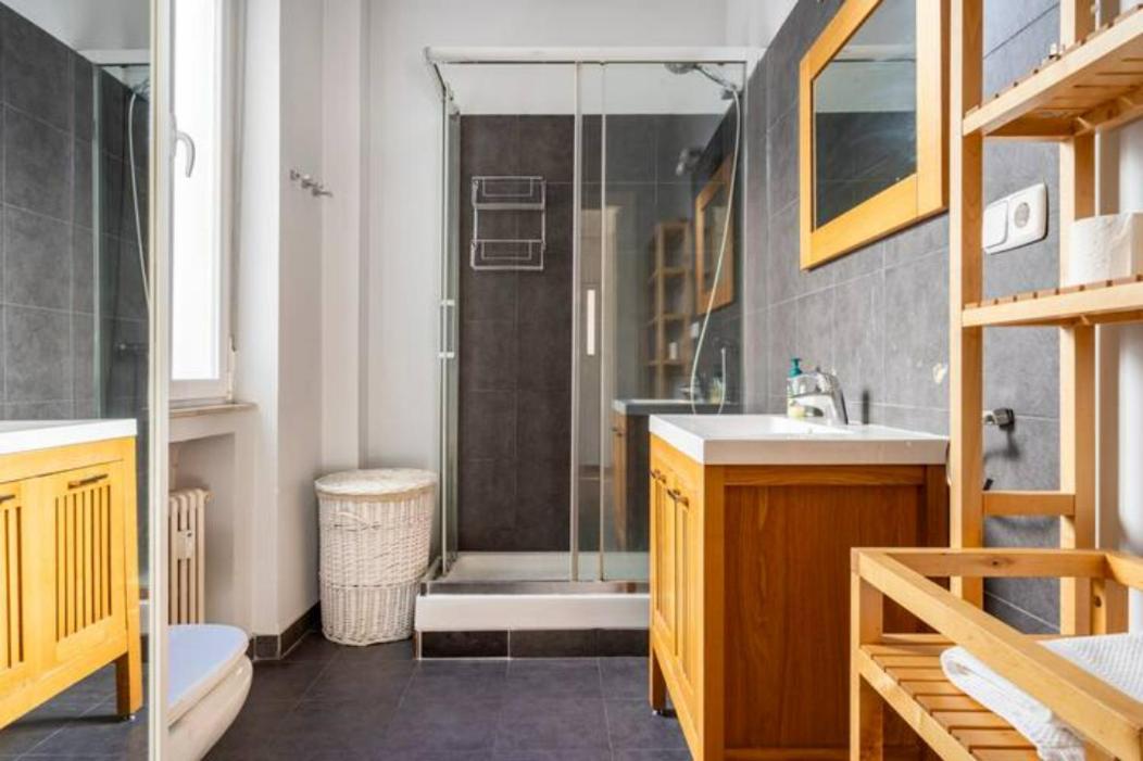 Executive Bright Y Apartment