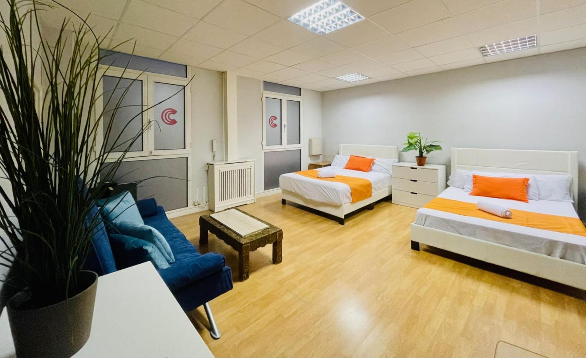 Punta Me In The Location In Downton Apartment Madrid