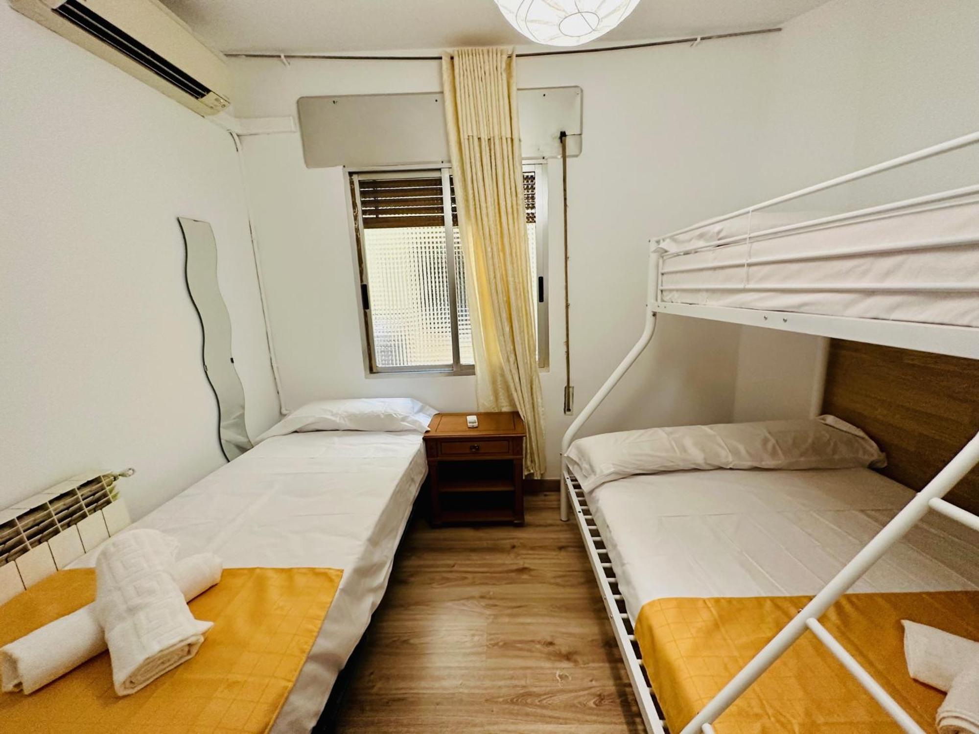 Punta Me In Downtown Apartamento Madri
