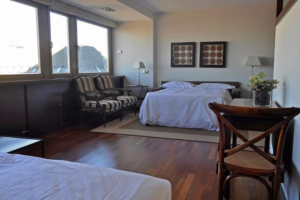 Suite-estudio En El Centro Colon Apartment *