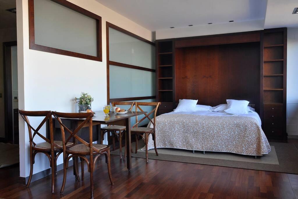 Suite-estudio En El Centro Colon * Madrid