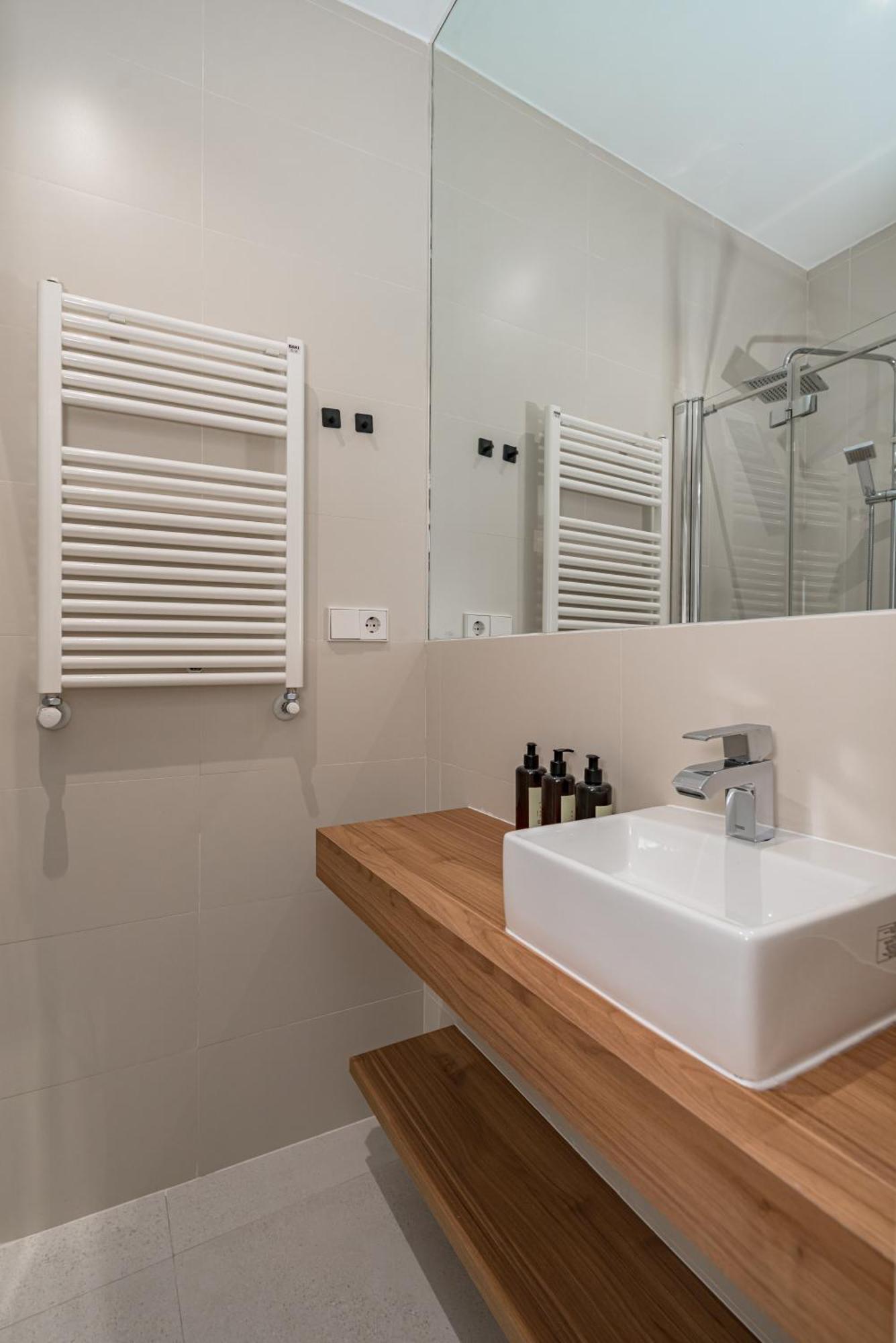 Apartamento Lalatina Ii Calle Almendro 3br 2bh Madri