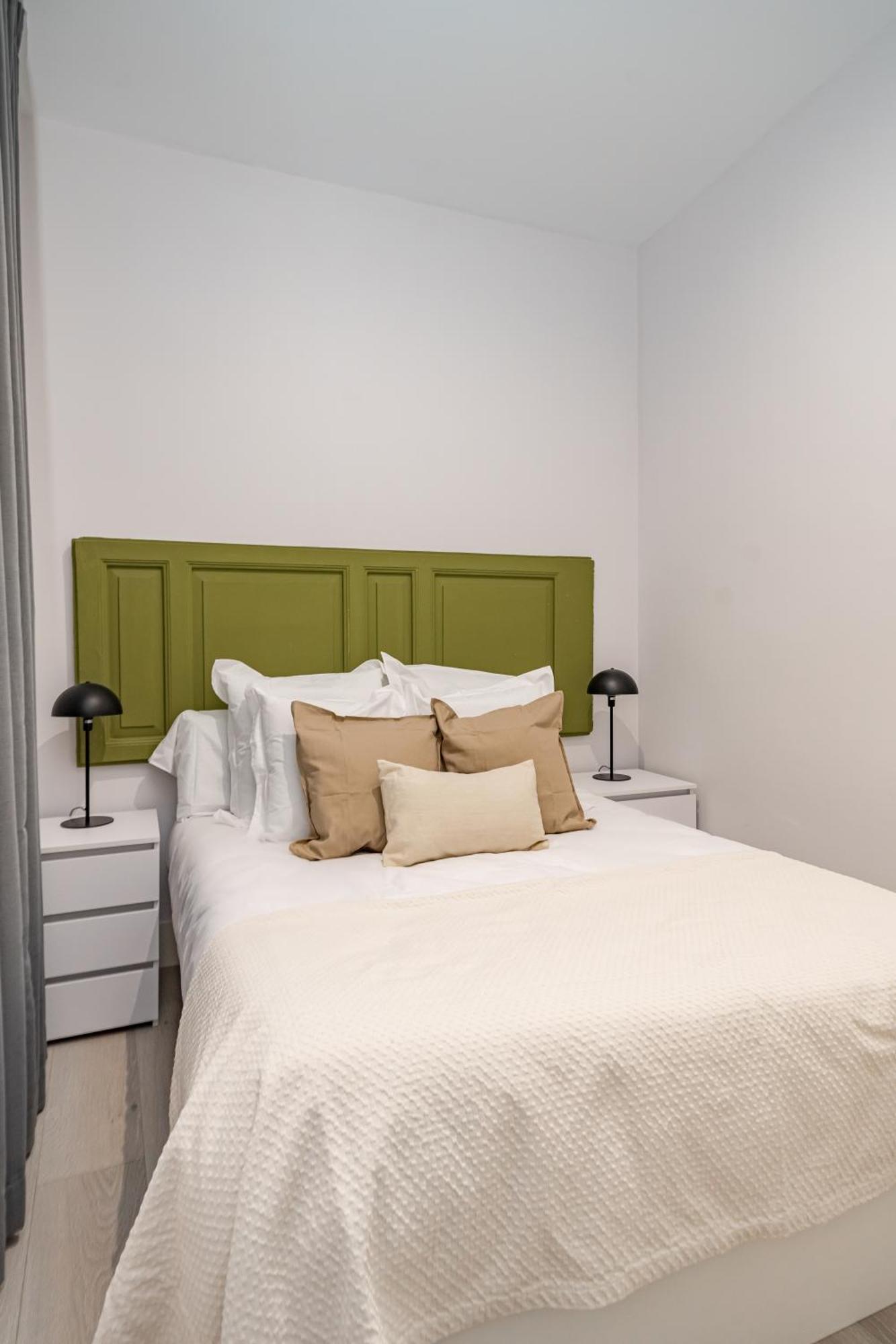 Lalatina Ii Calle Almendro 3br 2bh * Madri