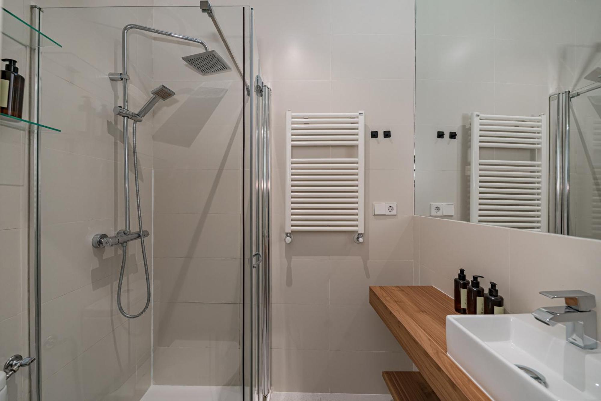 Apartamento Lalatina Ii Calle Almendro 3br 2bh Madri