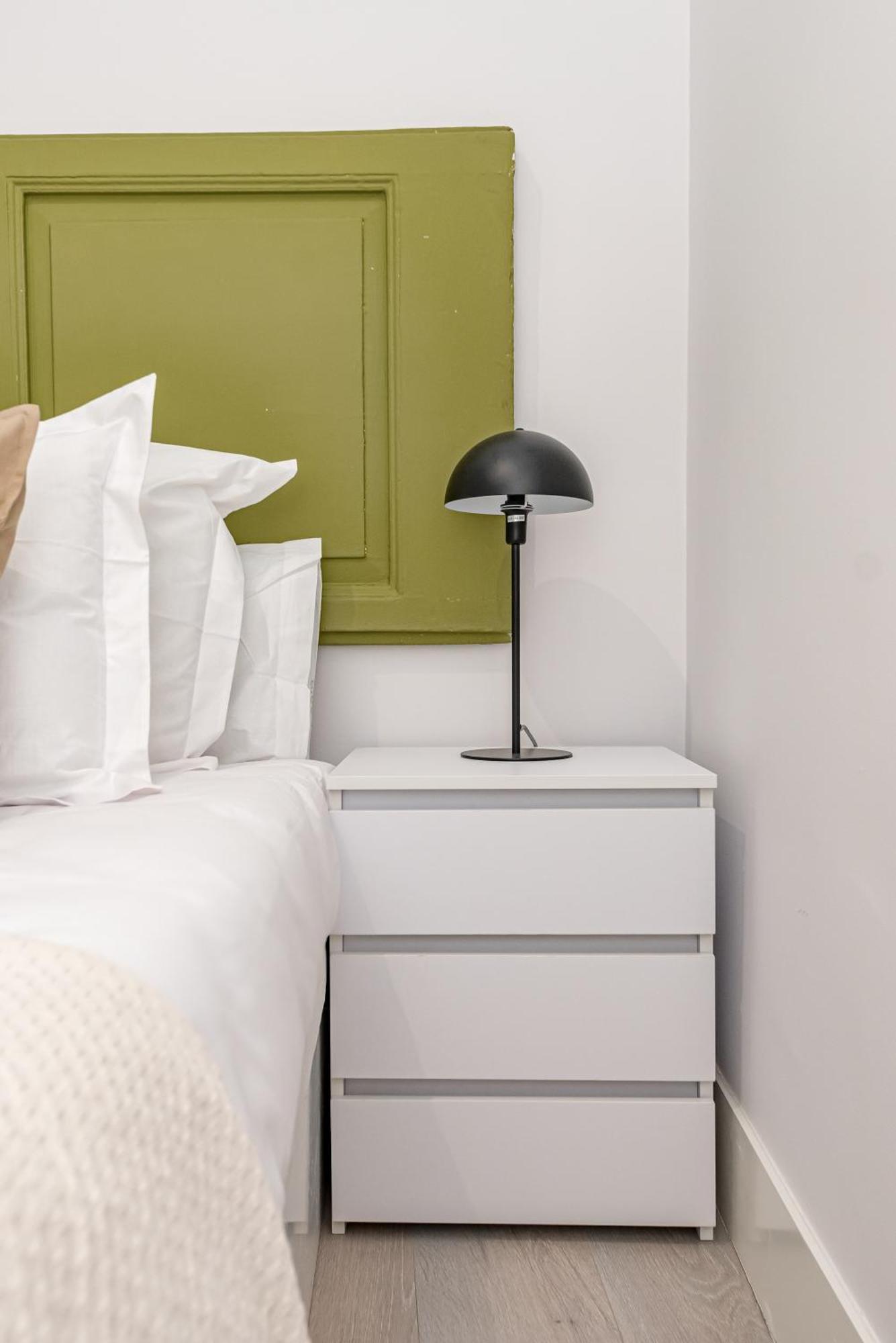 Apartamento Lalatina Ii Calle Almendro 3br 2bh Madri
