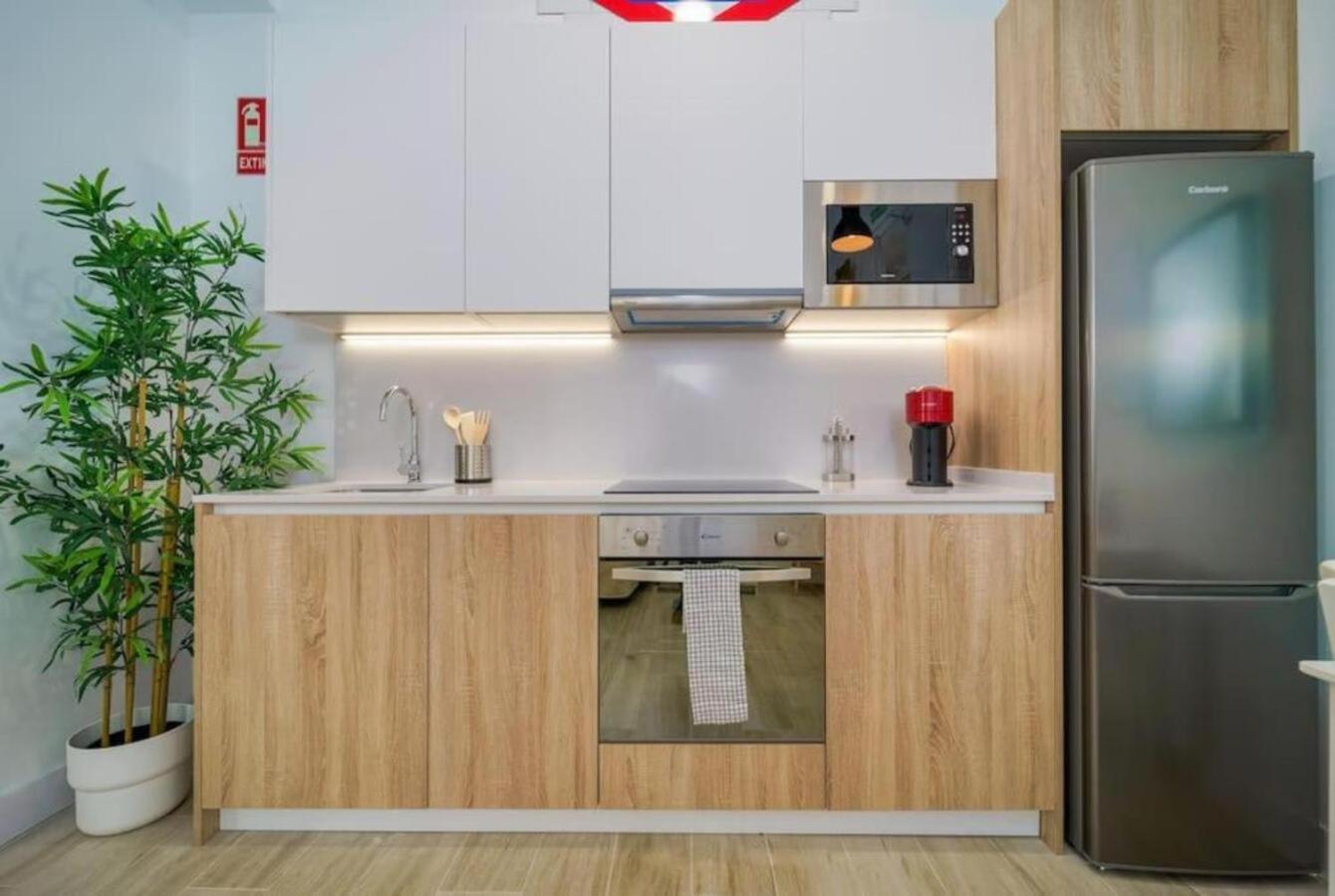 Ubicado En Centro - 5 Personas. Apartamento *