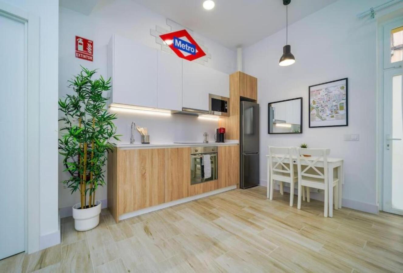 Apartamento Ubicado En Centro - 5 Personas. Madri