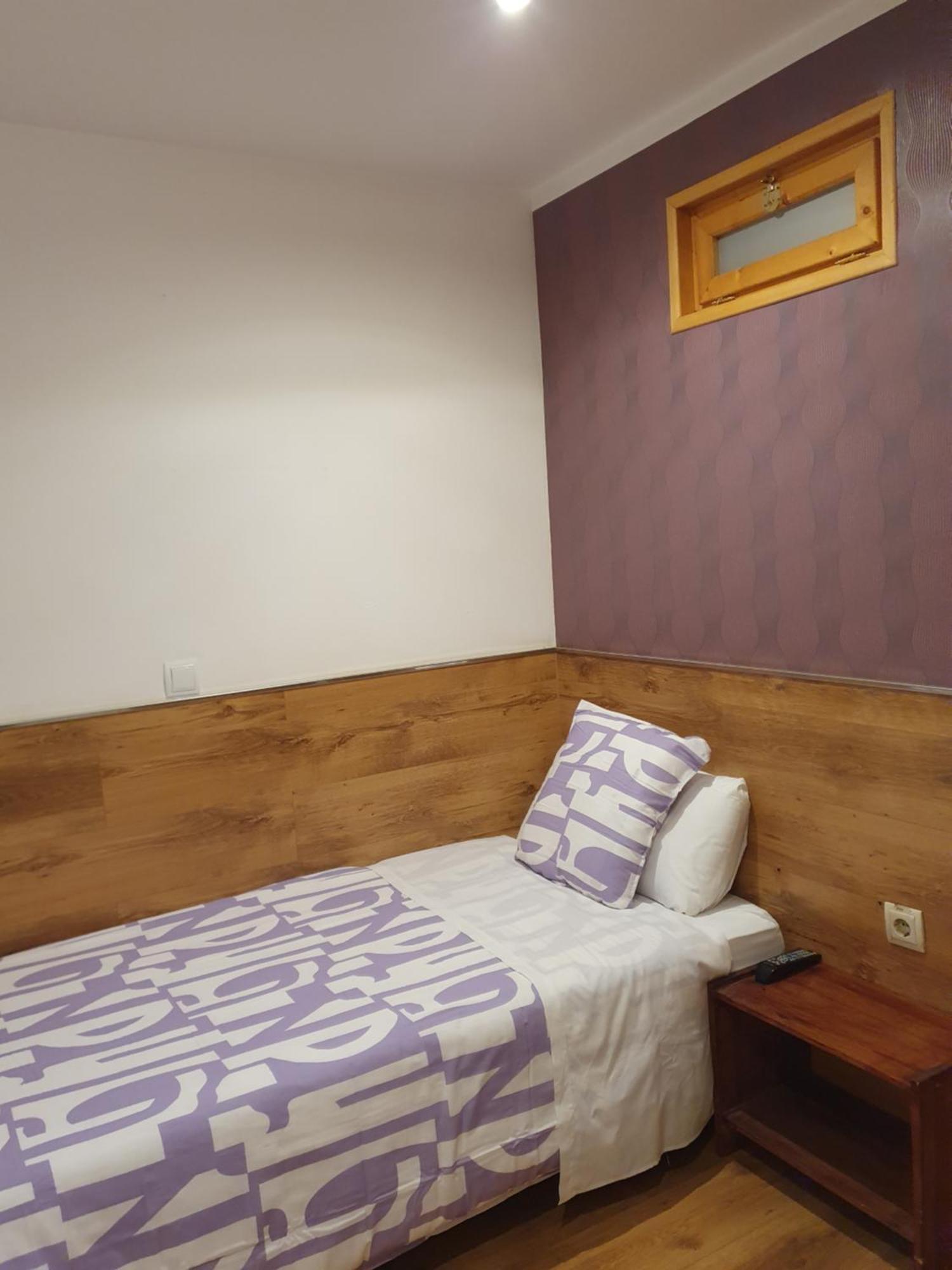 Abel Victoriano Guest house