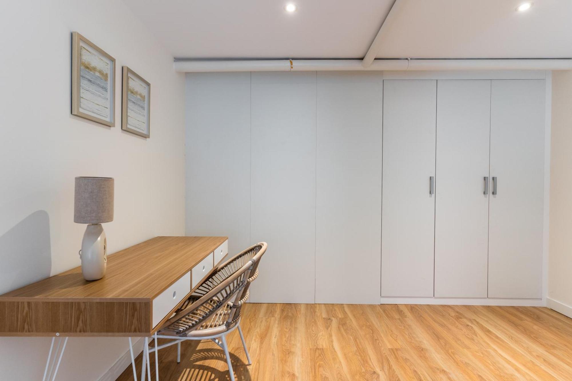 Stylish Duplex - 1 Bd 1bth- Plaza Castilla Apartment