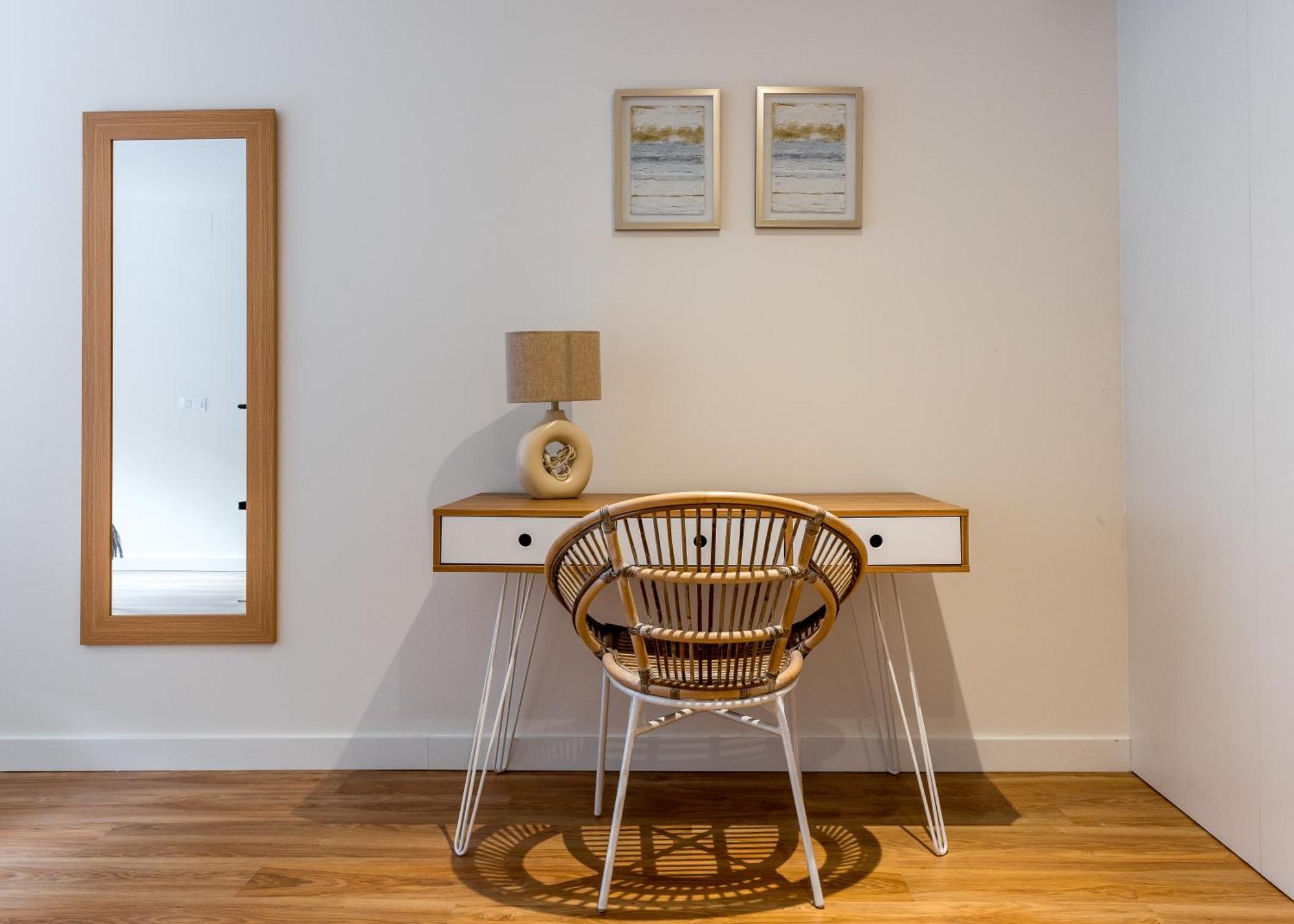 Stylish Duplex - 1 Bd 1bth- Plaza Castilla * Madrid