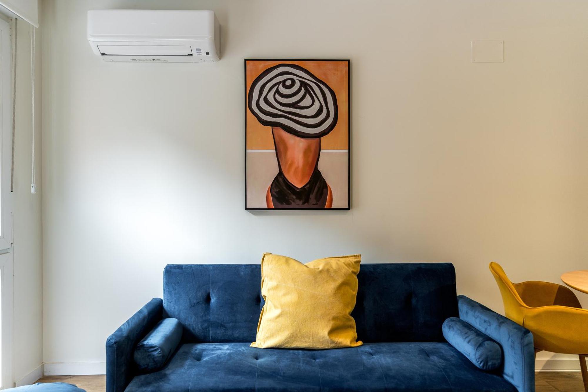 Stylish Duplex - 1 Bd 1bth- Plaza Castilla