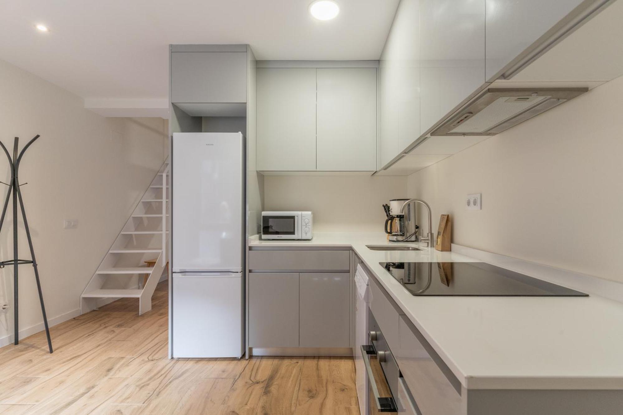 Large With Terrace- 2bd 1,5bth- Plaza Castilla Apartamento Madrid