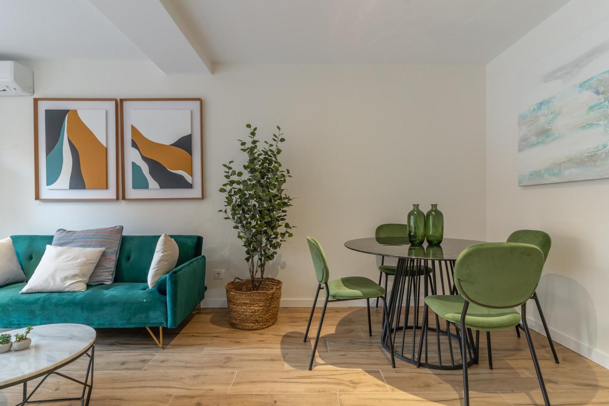 Apartamento Large With Terrace- 2bd 1,5bth- Plaza Castilla Madrid