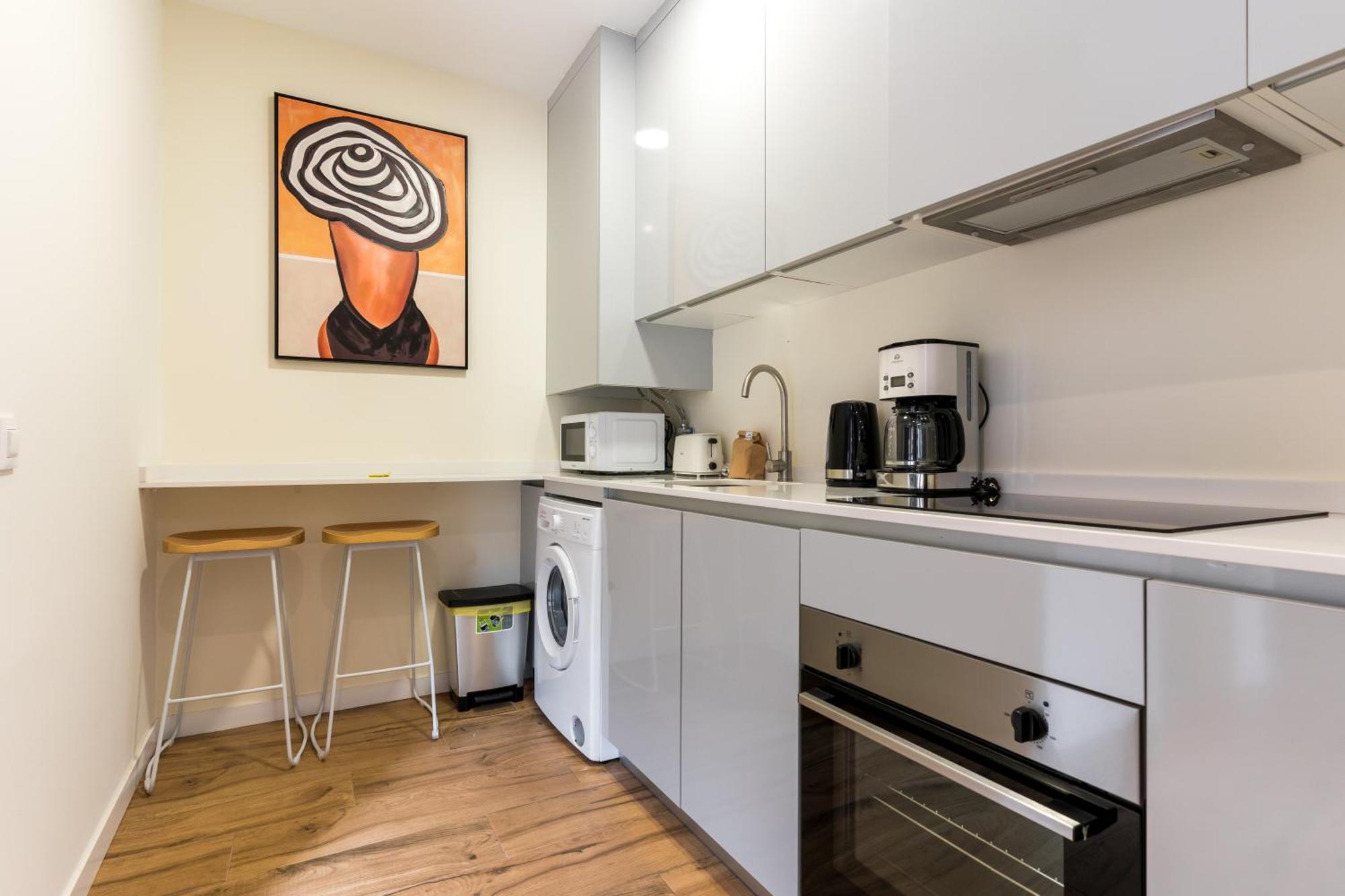 Apartment Cozy Apartment- 1bd 1bth- Plaza Castilla Madrid