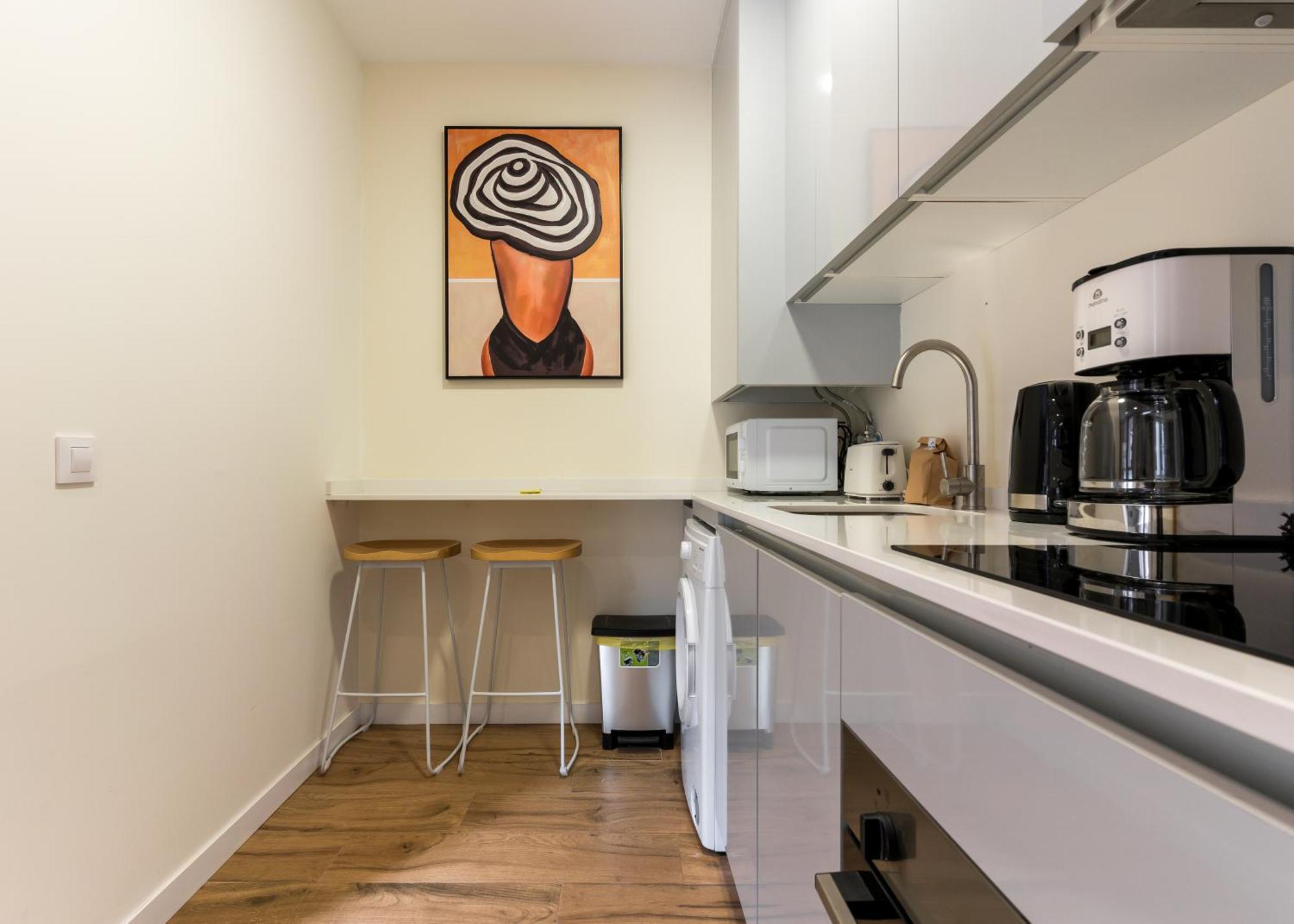 Apartment Cozy Apartment- 1bd 1bth- Plaza Castilla Madrid