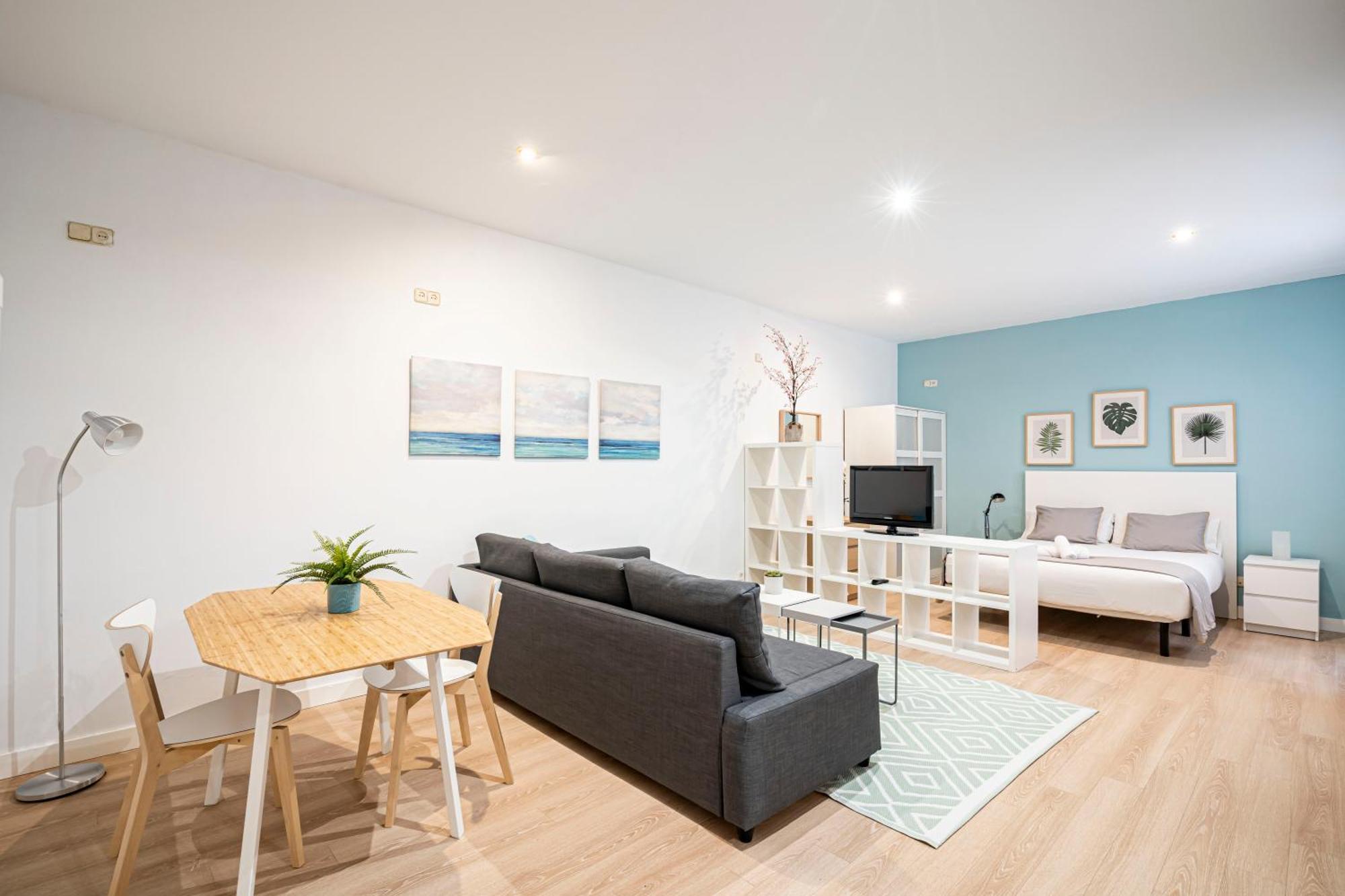 Apartment Homelike Letras