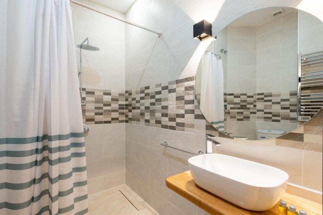 Apartment 1 Bedroom 1 Bathroom Furnished - Justicia - Modern - Mintystay