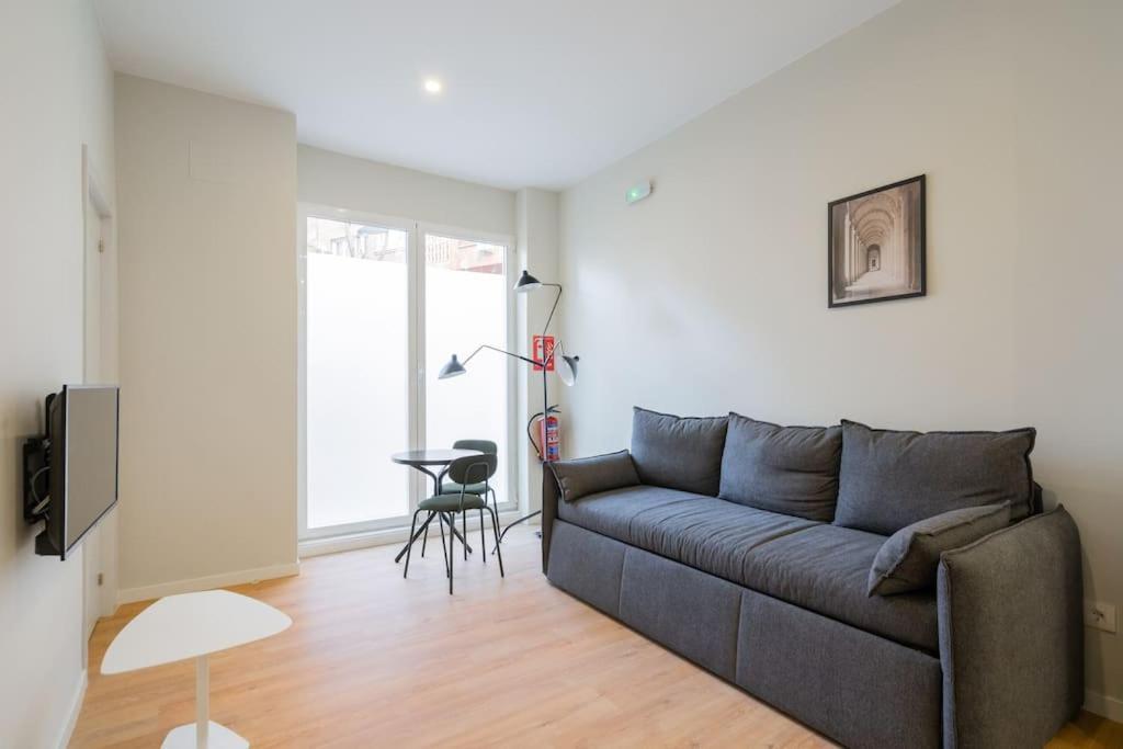 Ideal Flat For 2 Pax -f Fpo1 *