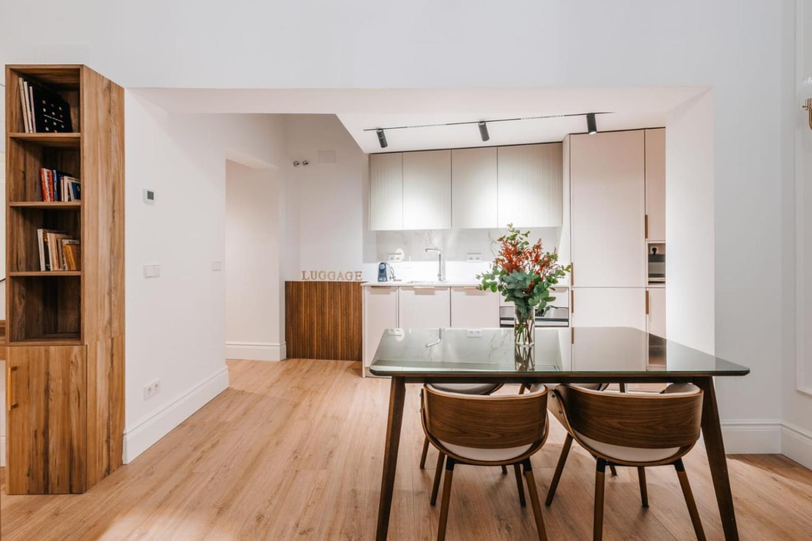 Apartment Stunning Near Gran Via Metro Madrid