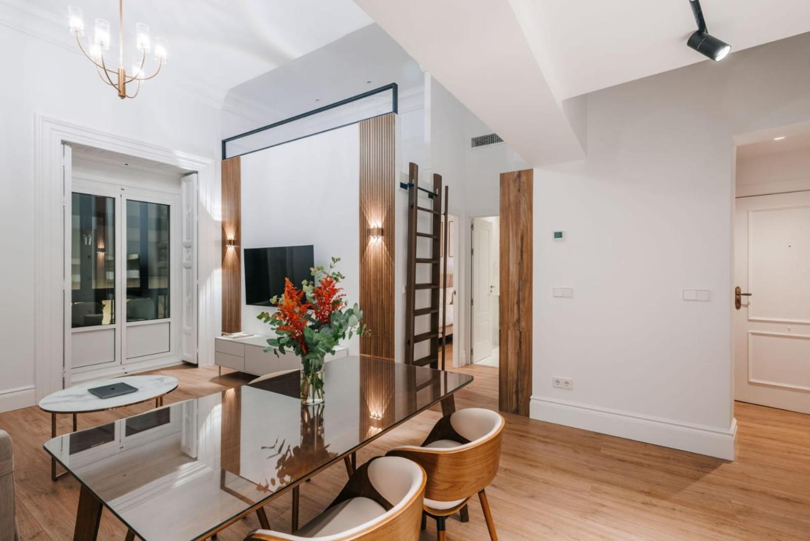 Stunning Near Gran Via Metro Apartamento *