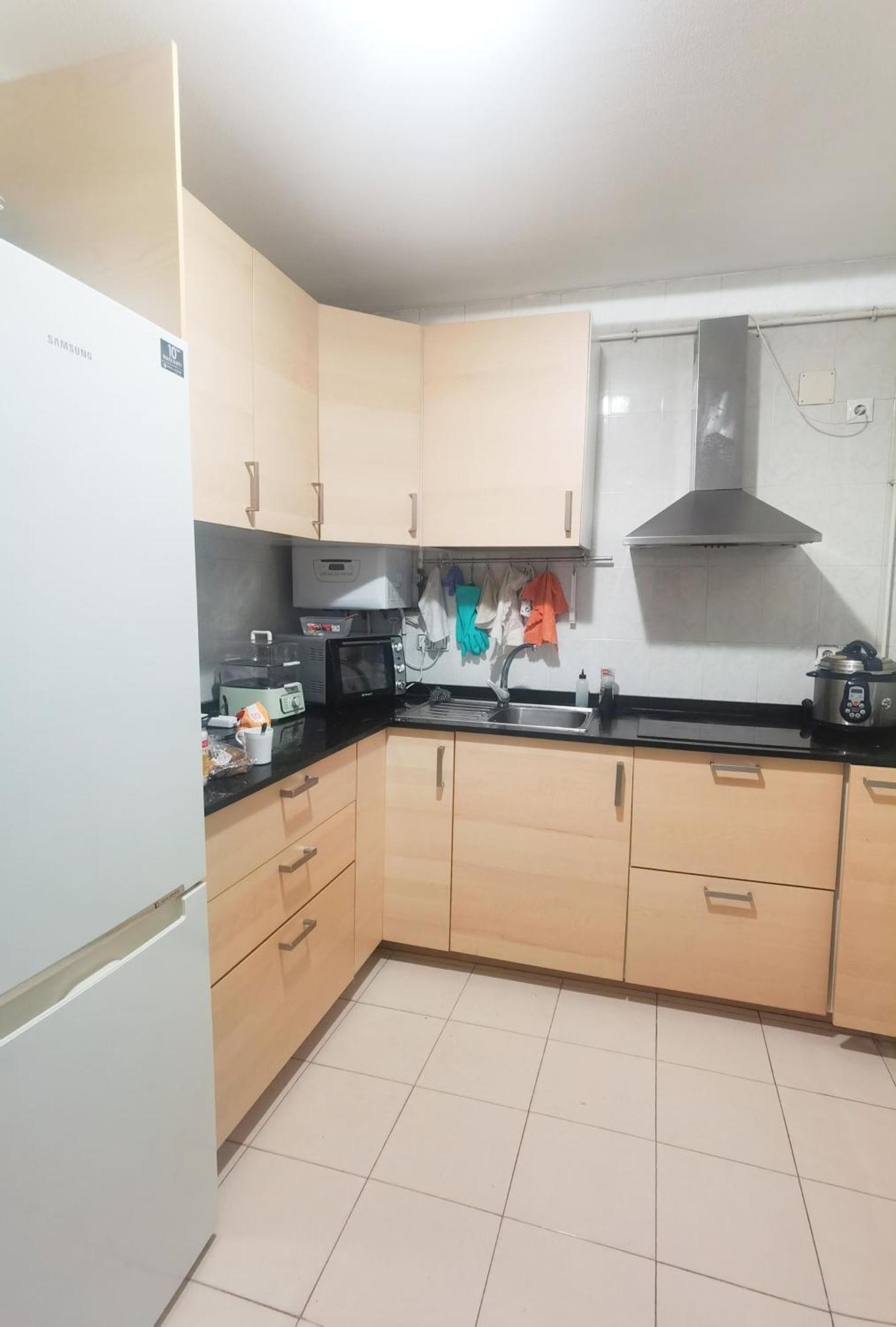 Una Habitacion Con Bano Compartido Homestay *