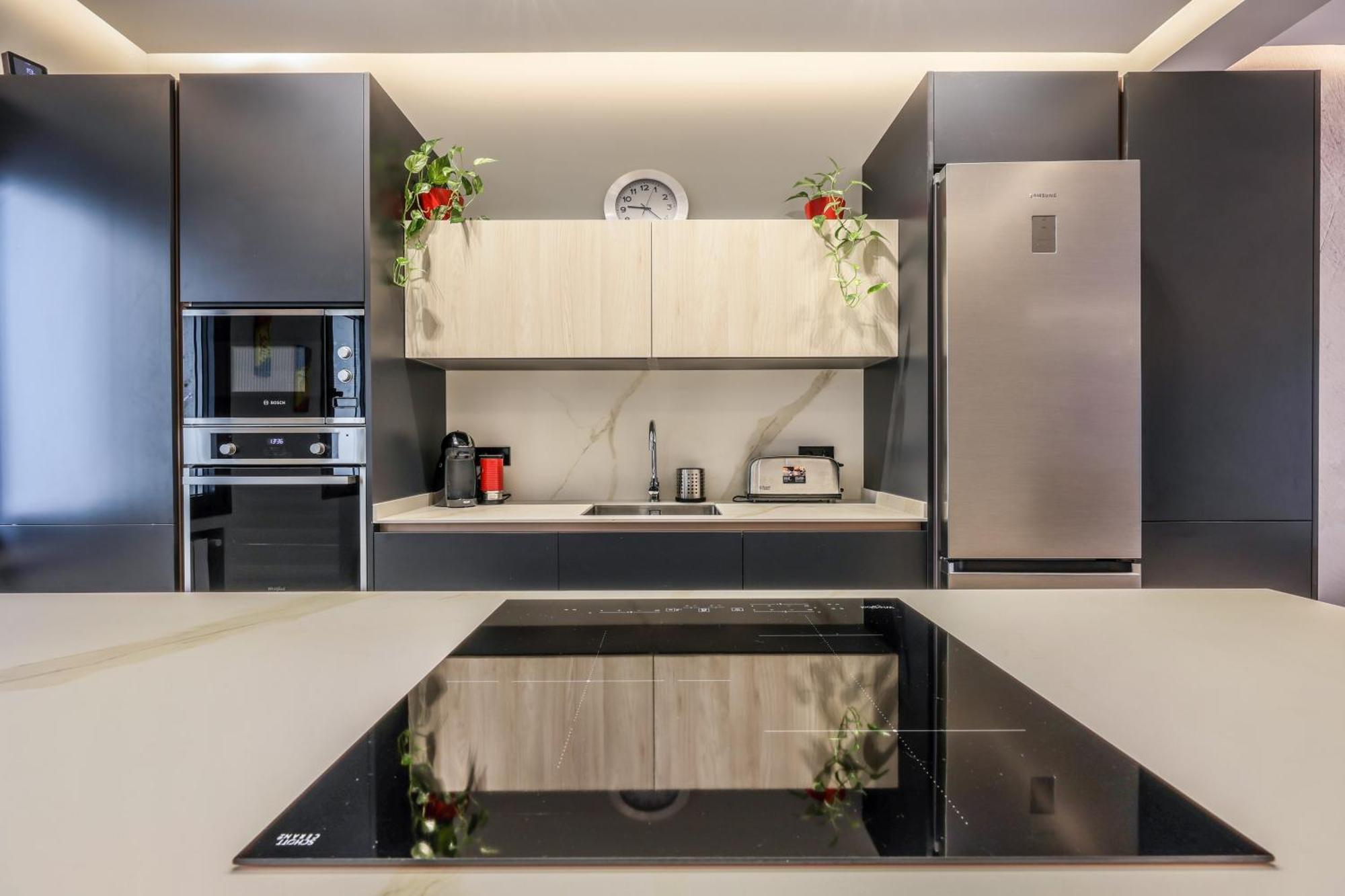 En El Corazon De Madrid, Casa Moderna Apartment *