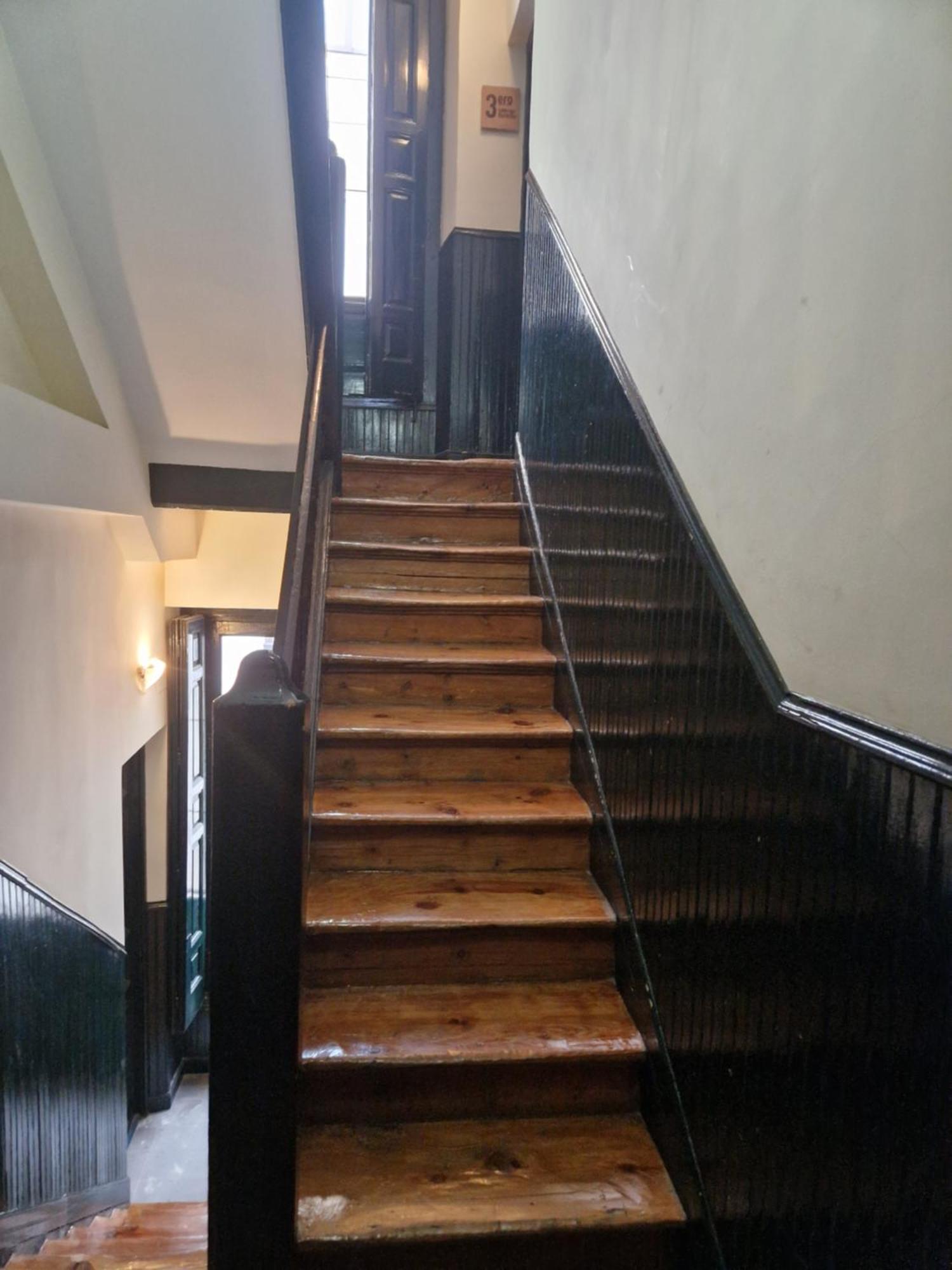 Moderno Junto A La Gran Via Apartamento Madrid