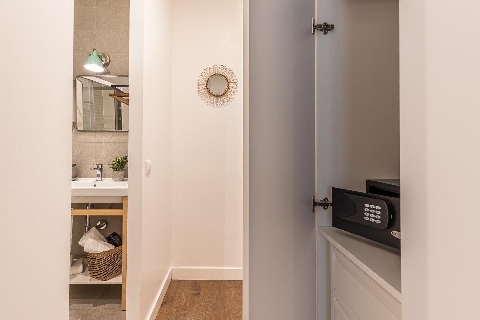 Waou Puerta Del Sol V - Alquiler Corta Duracion Apartment Madrid