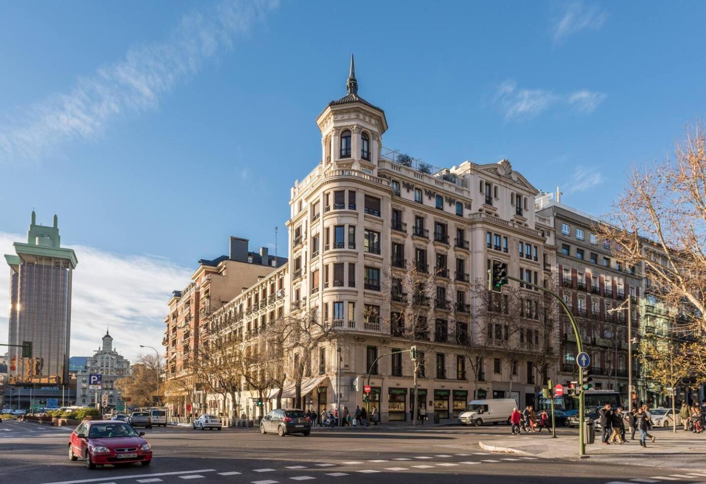 Barrio De Salamanca Milla De Oro Madrid