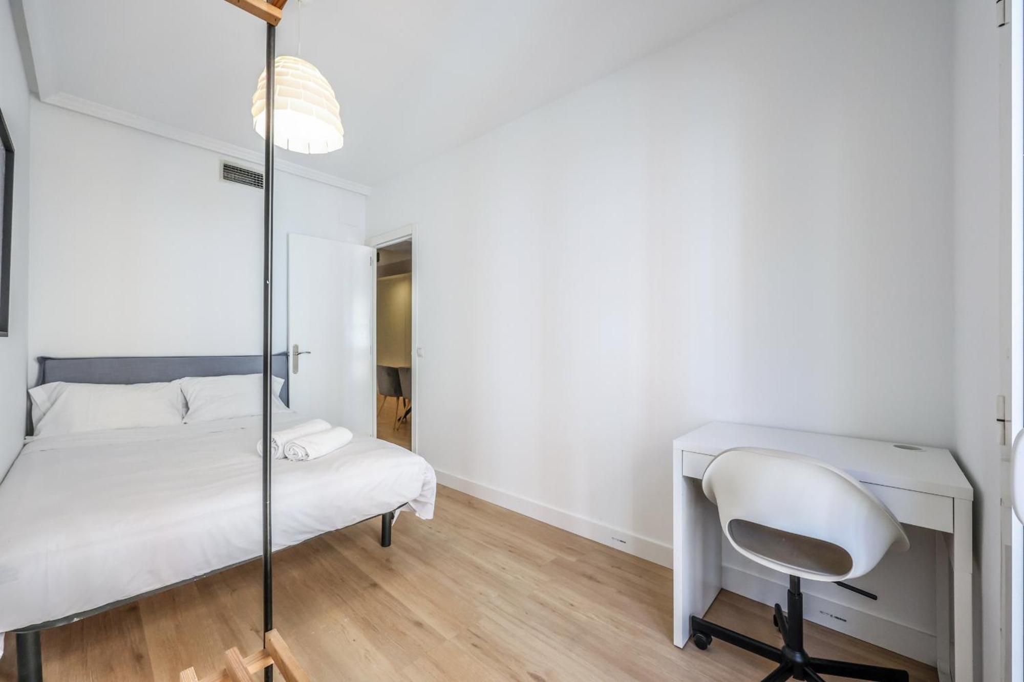 Apartment Reformados En Lavapies Madrid