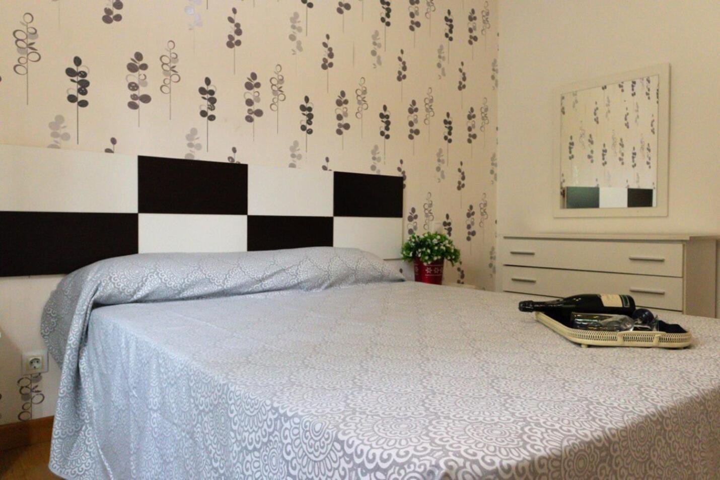 Antonio Lopez 217 Apartment *