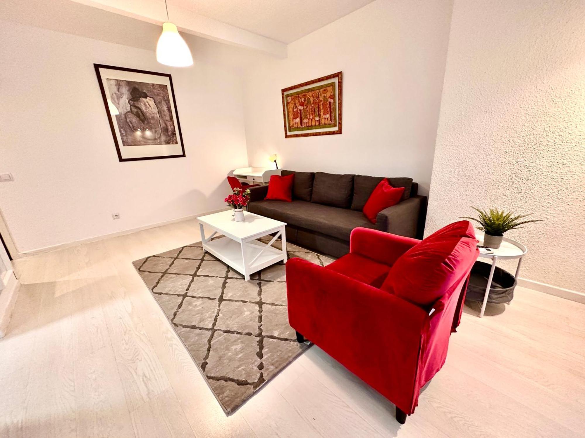 Far Gran Via Albergue *