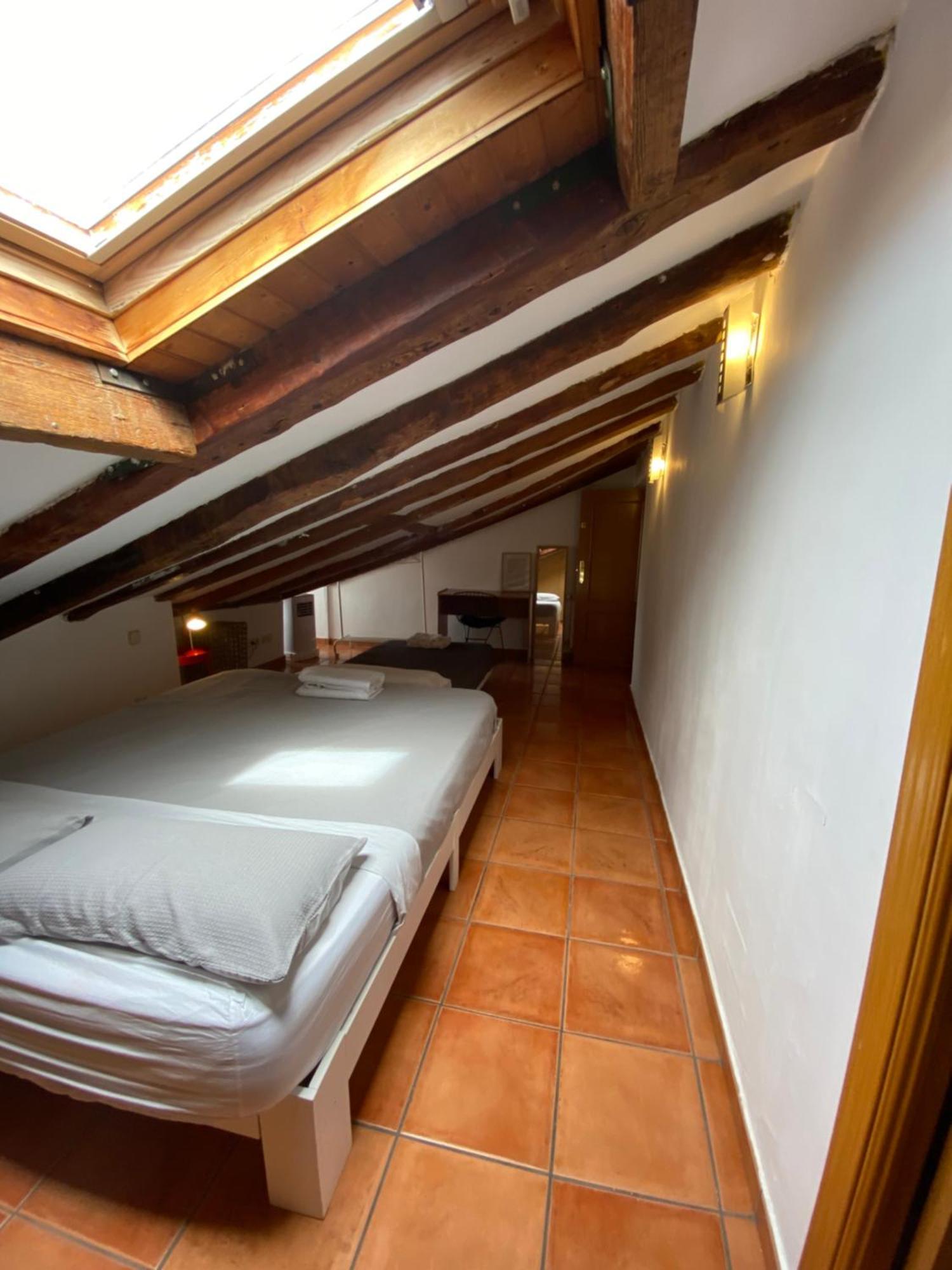 Quarto em Acomodações Particulares Arenal Madri