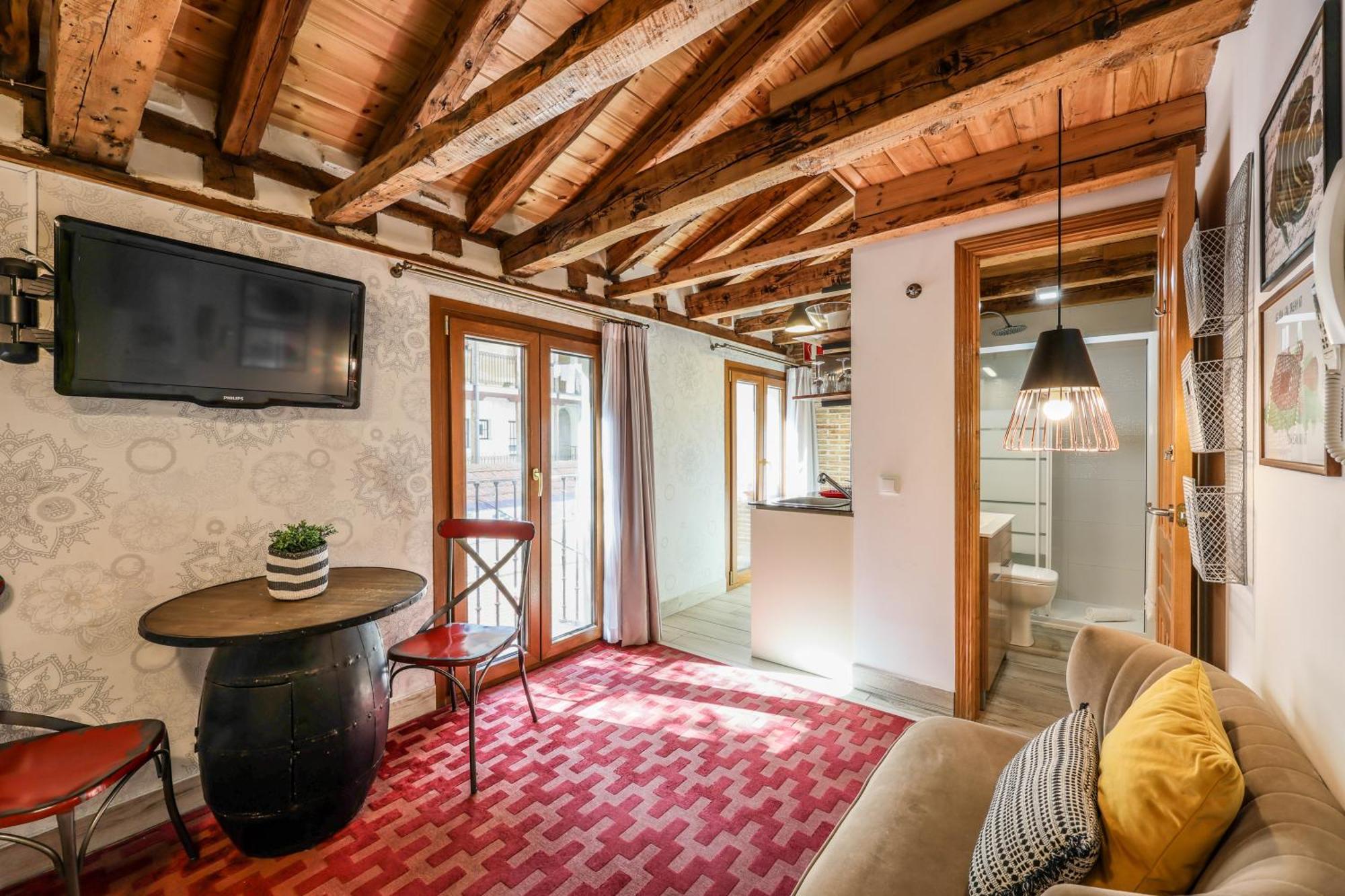 Ap Plaza De Espana Apartment *