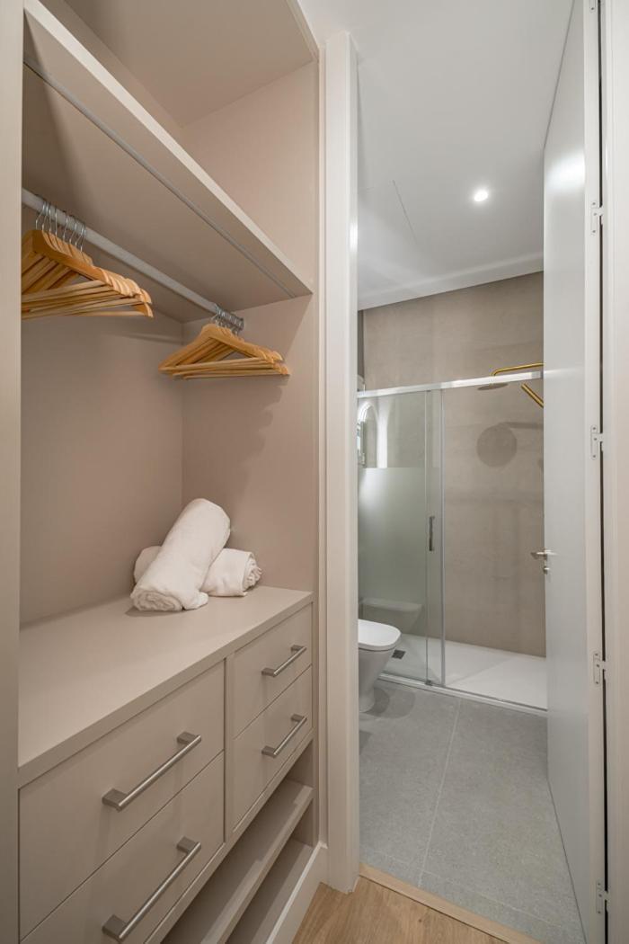 Apartamento Lalatina Iv Calle Conde De Romanones 4br 4bh Madri