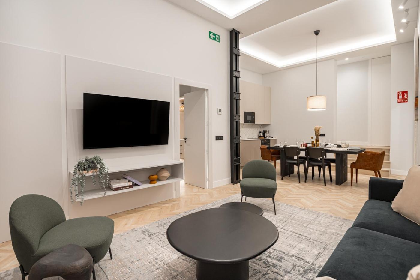 Malasana Vii Calle San Mateo 3br 3bh Lejlighed