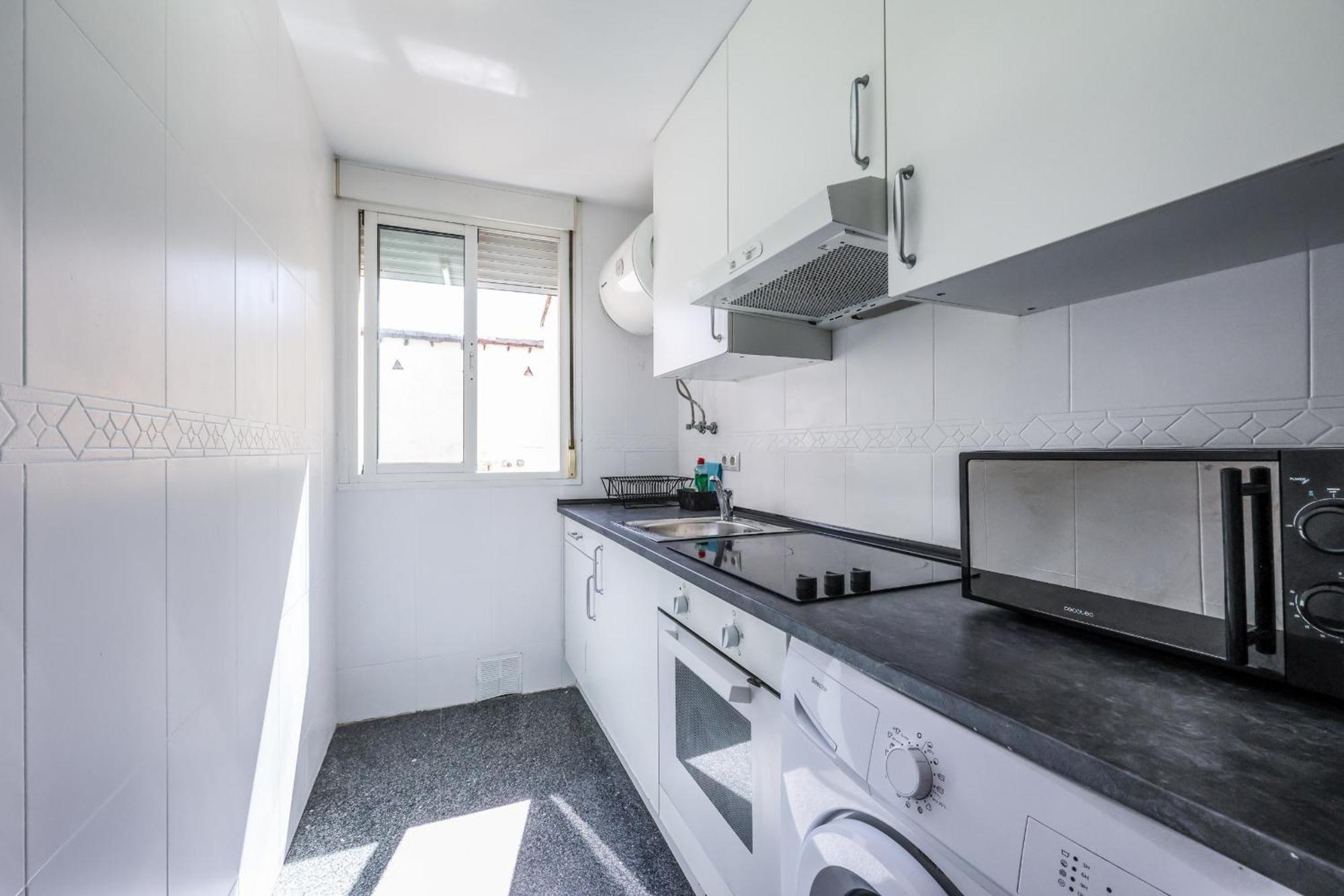 Atico Reformado Con Terraza En Lavapies Apartamento