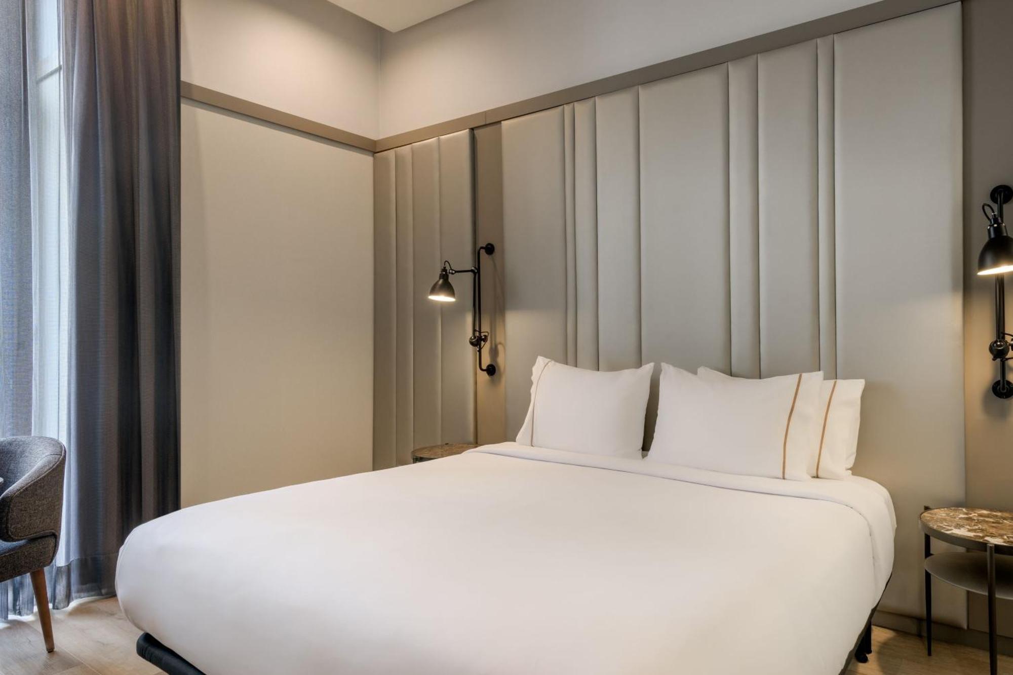 Hotel Ac Recoletos By Marriott