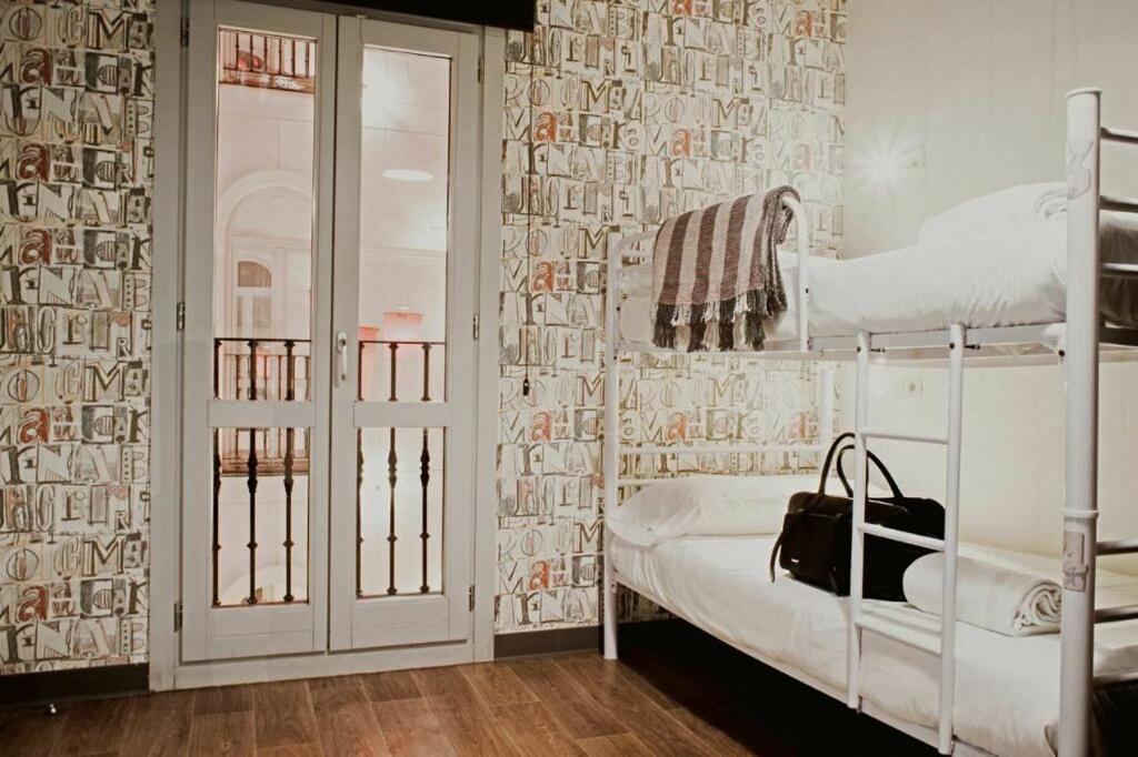 Room00 Chueca Albergue Madri
