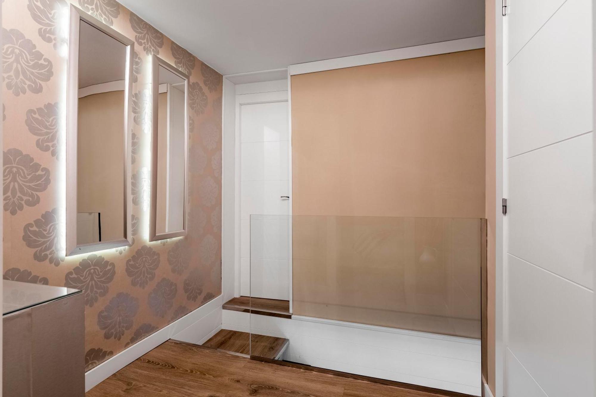 Independiente De Diseno Con Patio Privado Holiday home Madrid