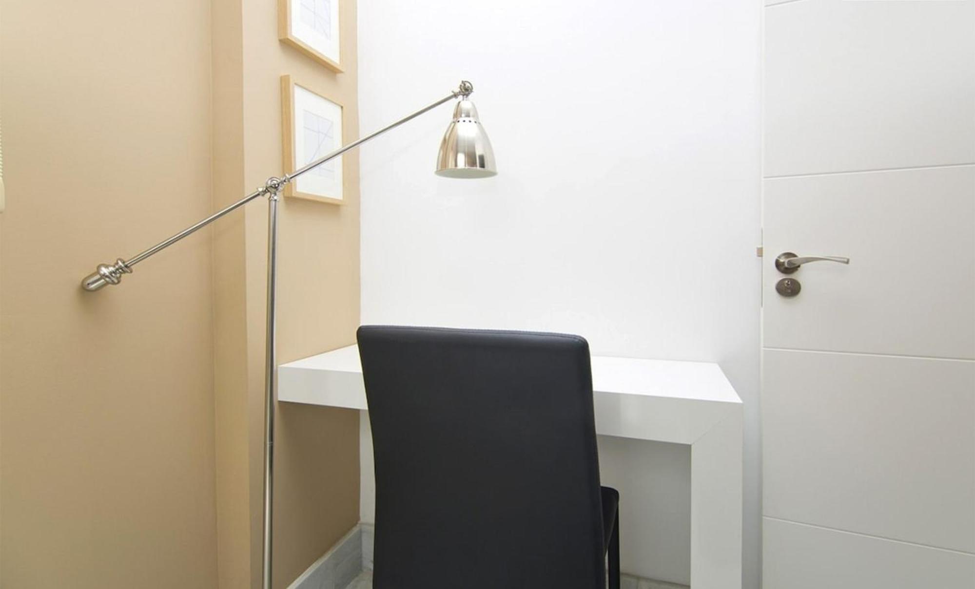 Ap Edificio Embajadores -no Ascensor- Apartamento *