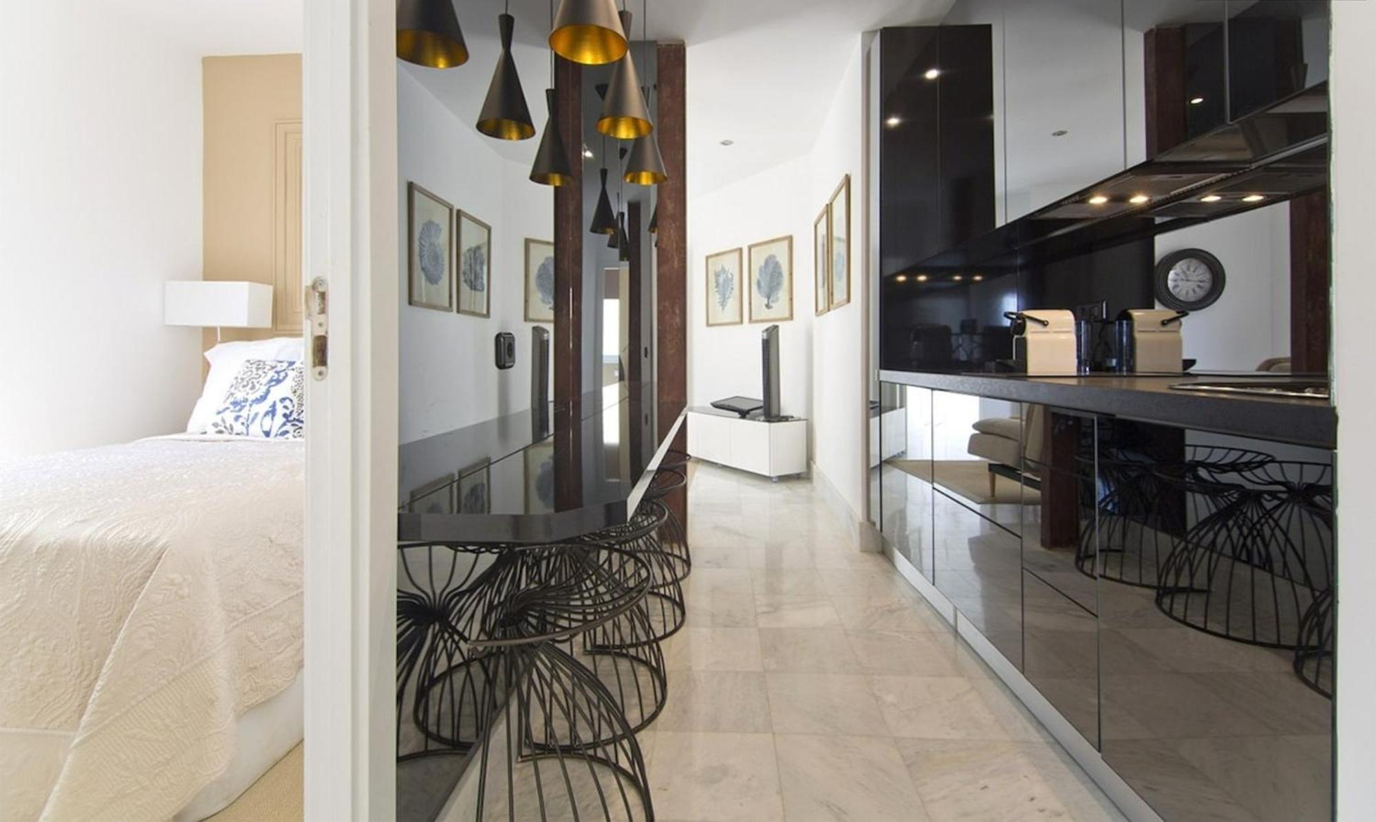 Apartamento Ap Edificio Embajadores -no Ascensor- Madri