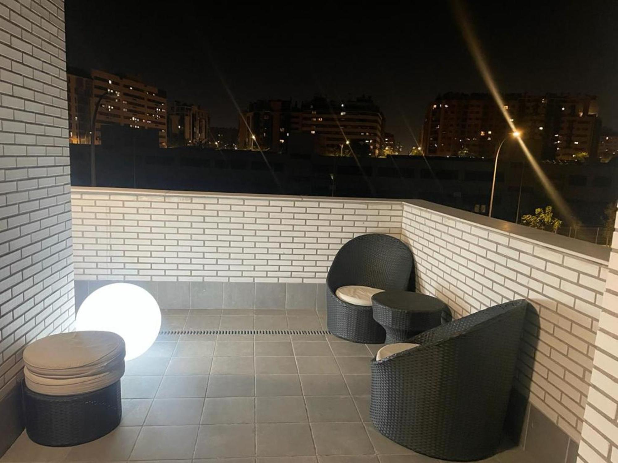 Acogedora Casa En Con Piscina Privada, Jacuzzy Y Garaje Villa *