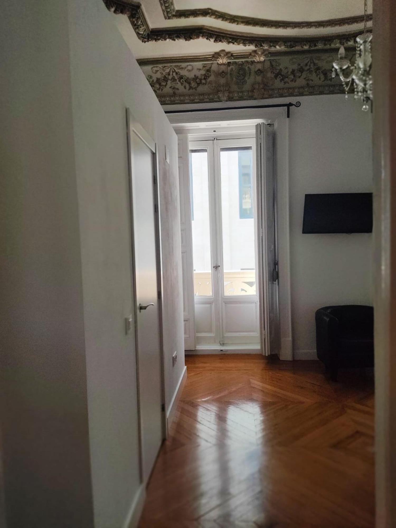 Guest house Grand Via House