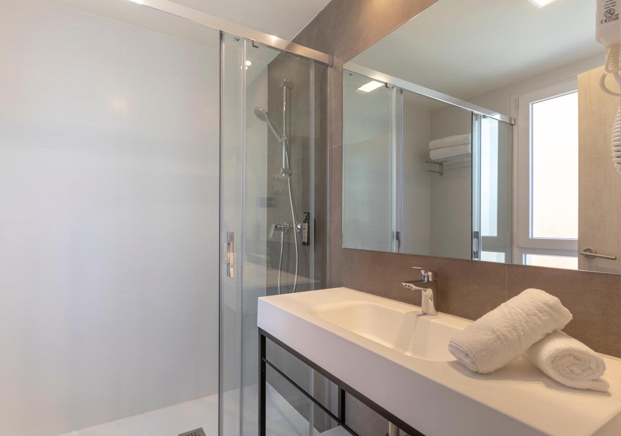 Hotel Porcel Ganivet Madri