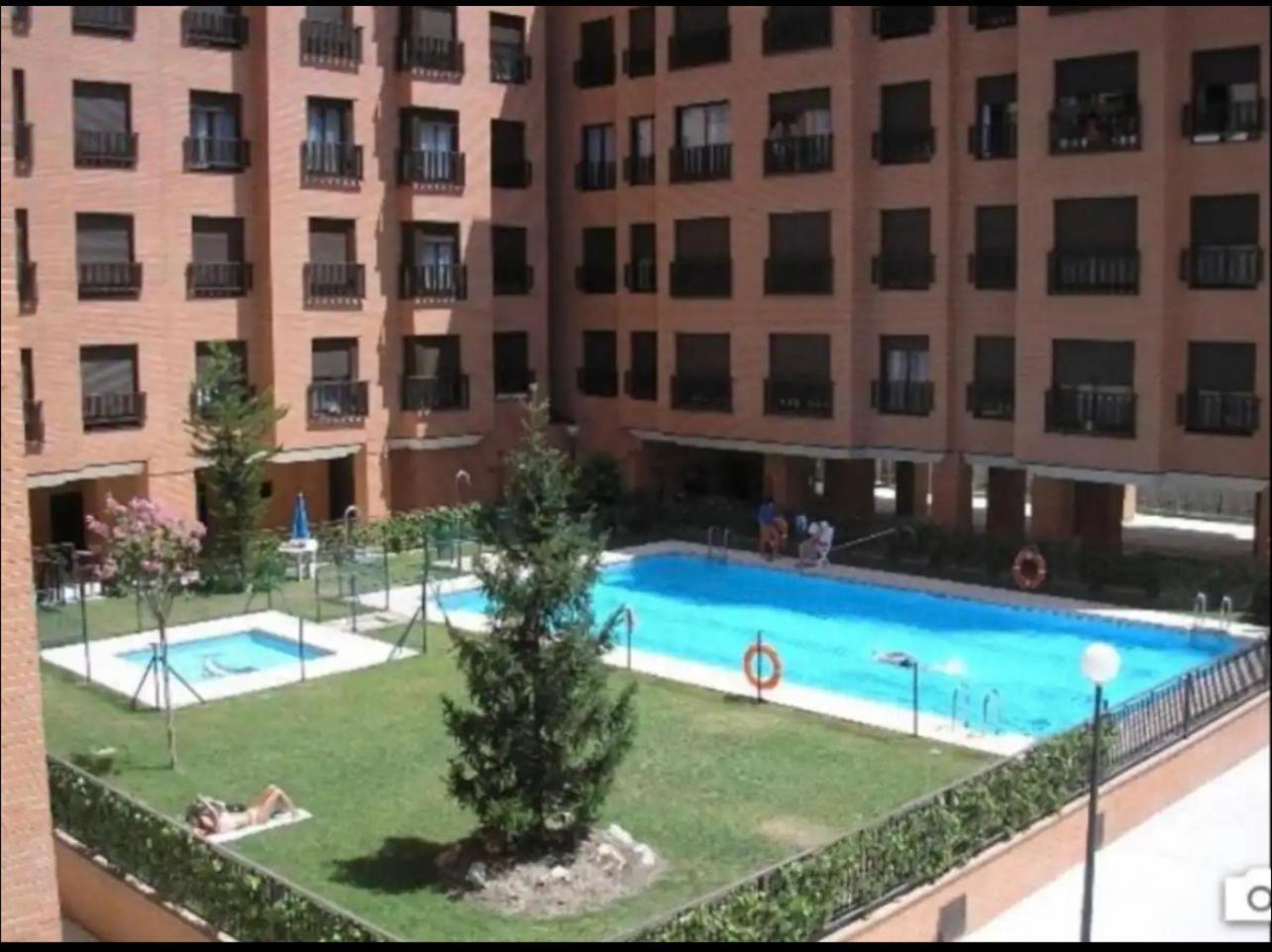 Samaniego Suite, Airport, Ifema Turistico Lejlighed *