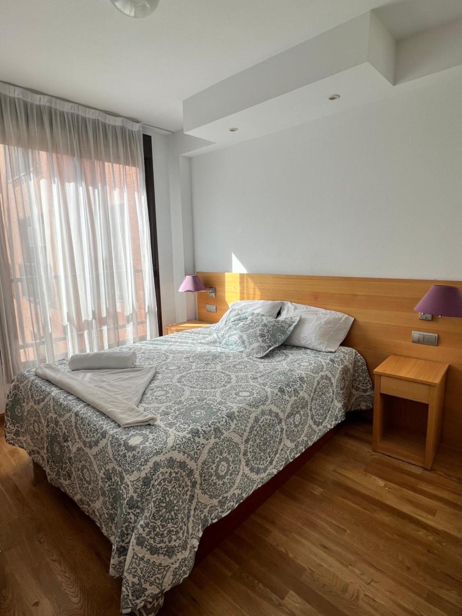 Samaniego Suite, Airport, Ifema Turistico Lejlighed *