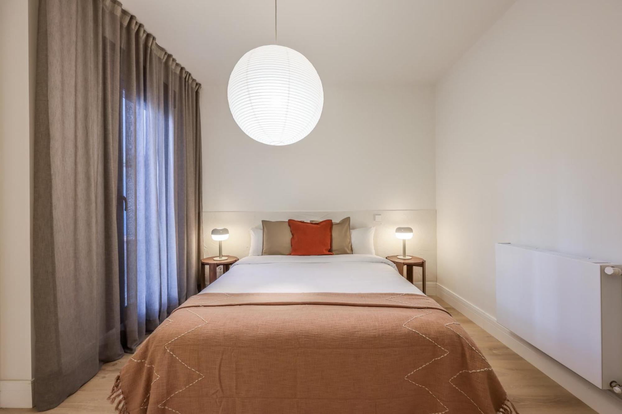 Apartment Amazinn Places Palacio Real *